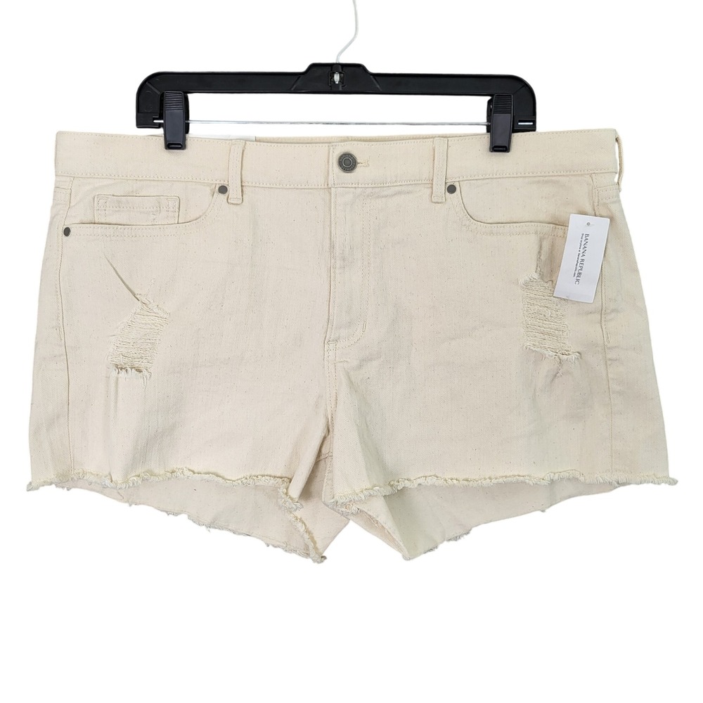 NWT‎ Banana Republic Premium Denim Womens Cream Distressed Frayed Shorts Size 33